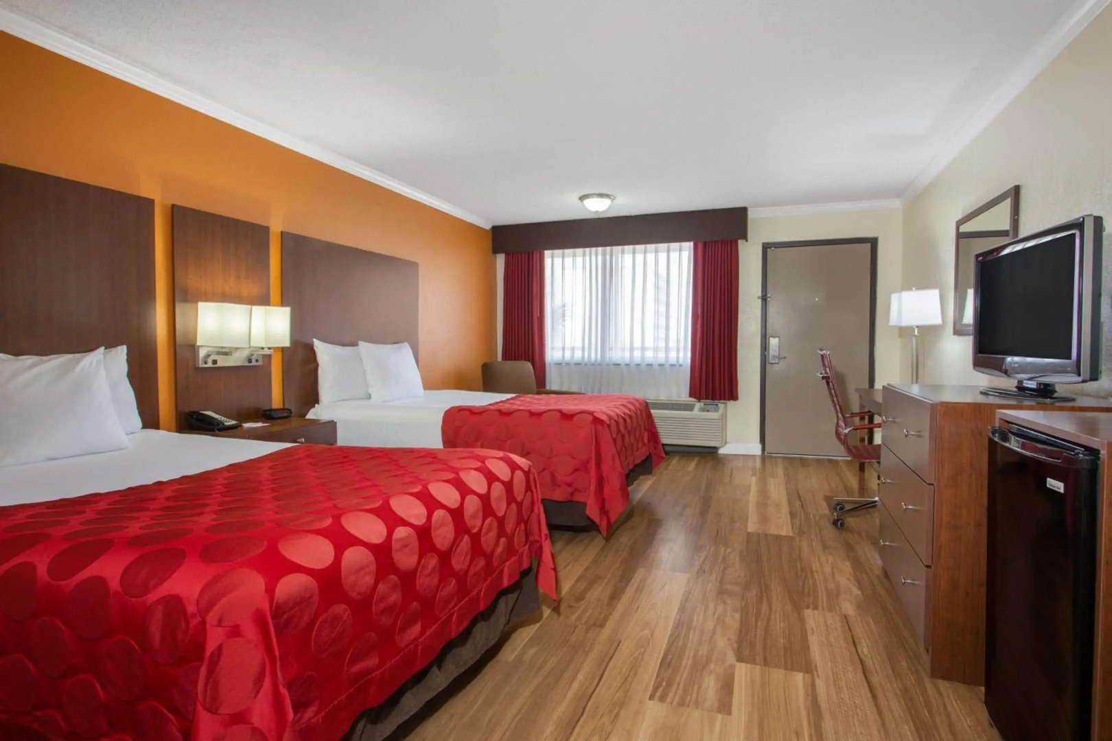 Photo - Ramada by Wyndham Tampa Airport Westshore