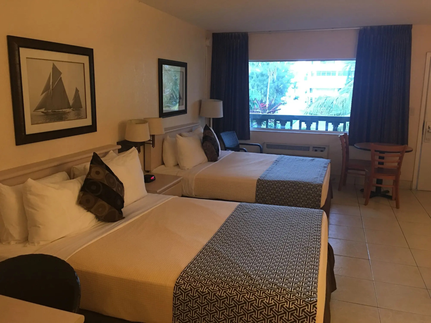 Photo - Ft. Lauderdale Beach Resort Hotel