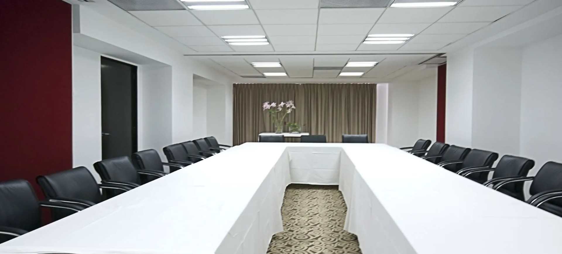 Foto - St Isidro Suites Corporate Housing SPA & Wellness Center