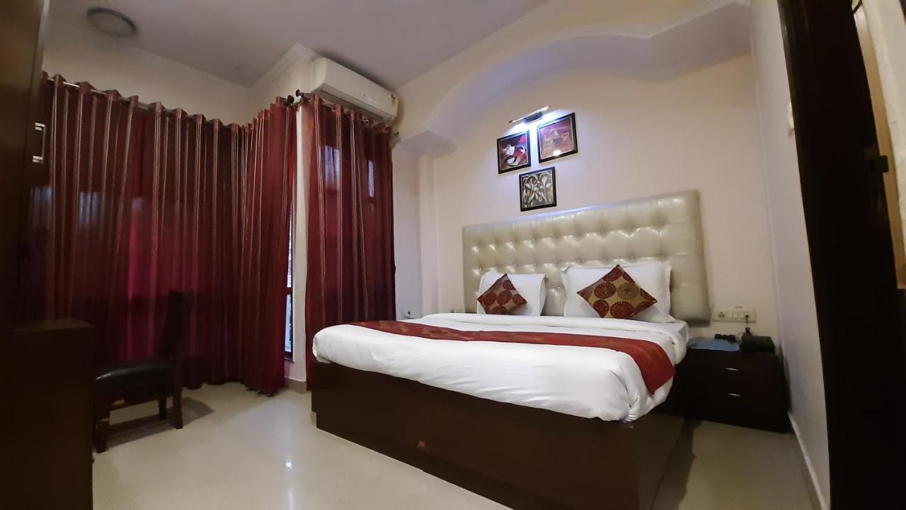 Krishna Inn