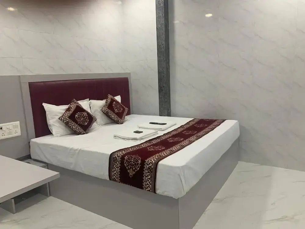 Photo - Hotel Sai Plaza, Chembur Mumbai