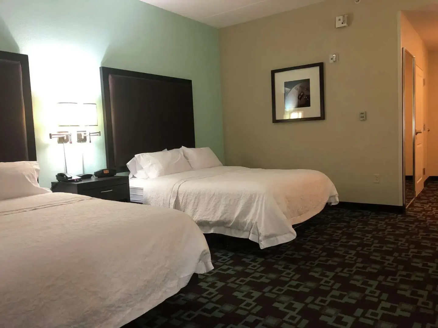 Photo - Hampton Inn & Suites Nashville @ Opryland