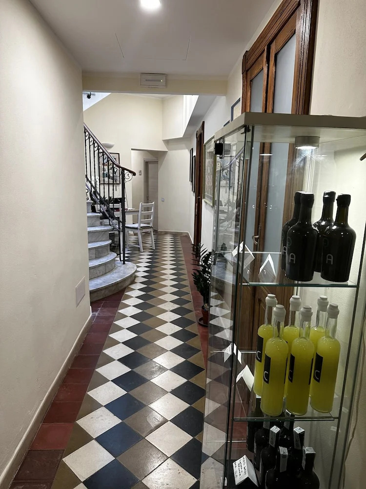 Photo - Domo Achenza