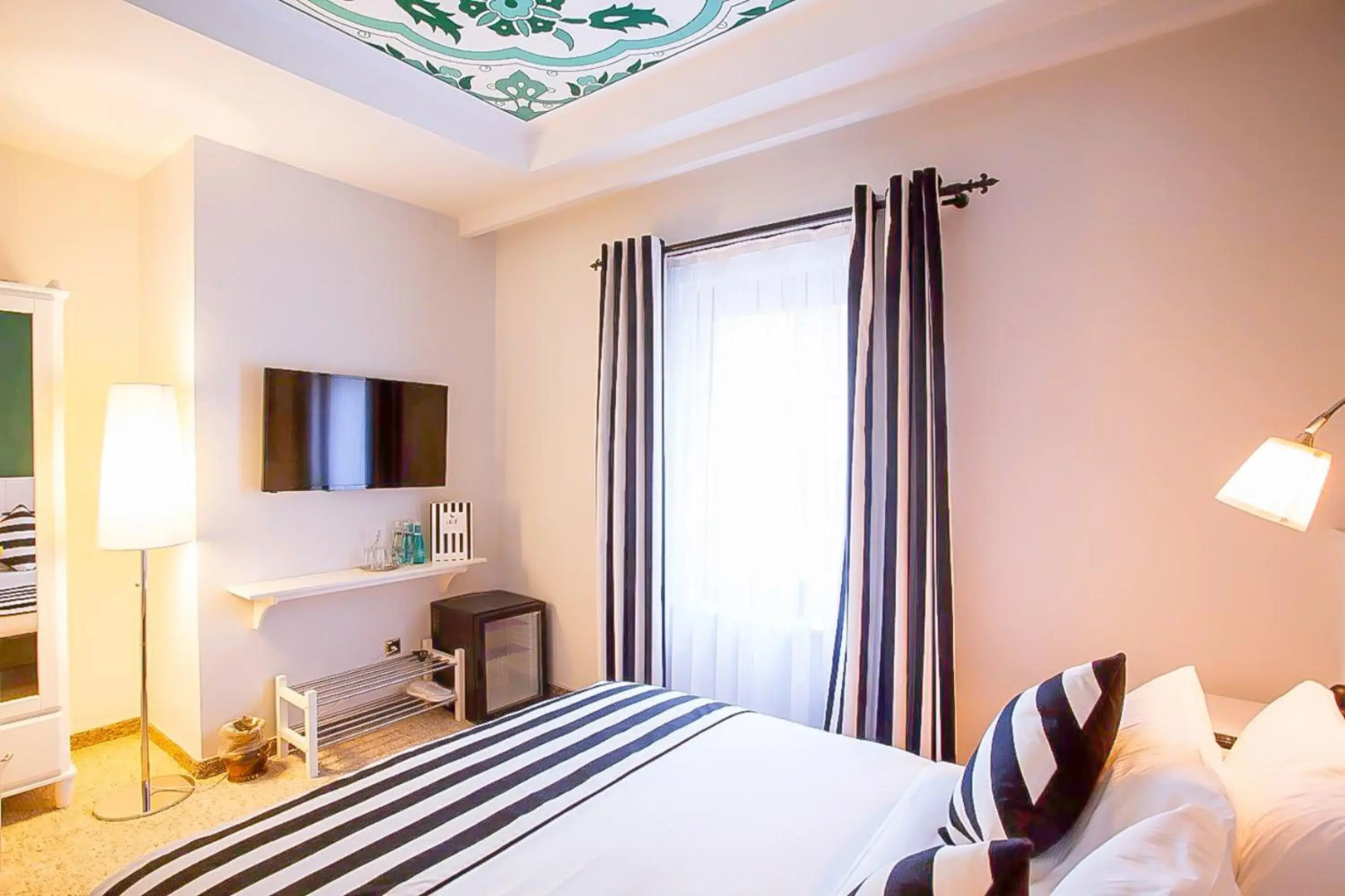 Photo - Le Metropolitan, Paris Tour Eiffel, a Tribute Portfolio Hotel