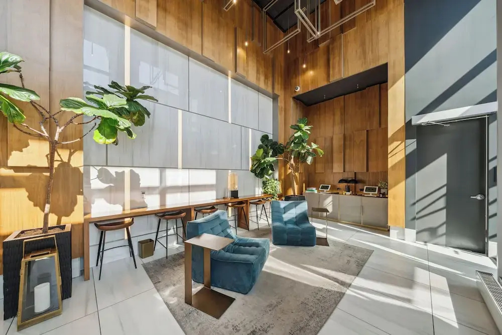 Photo - Sentral Michigan Avenue