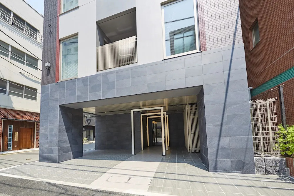 Photo - Section L Hatchobori