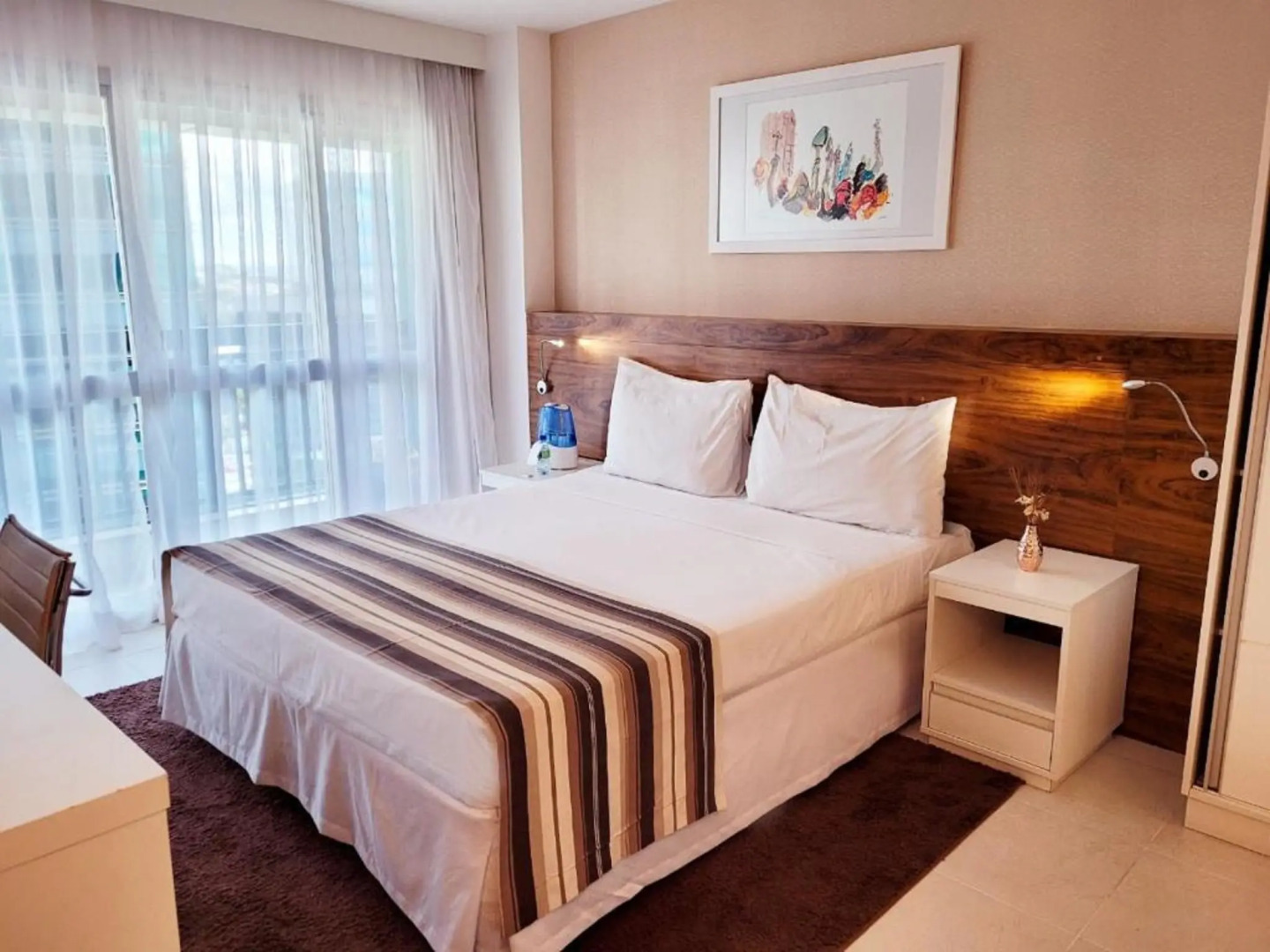 Foto - Hplus Vision Executive