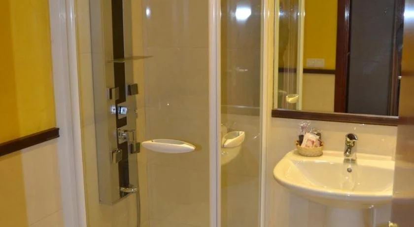 Photo - Hostal Al-Andalus