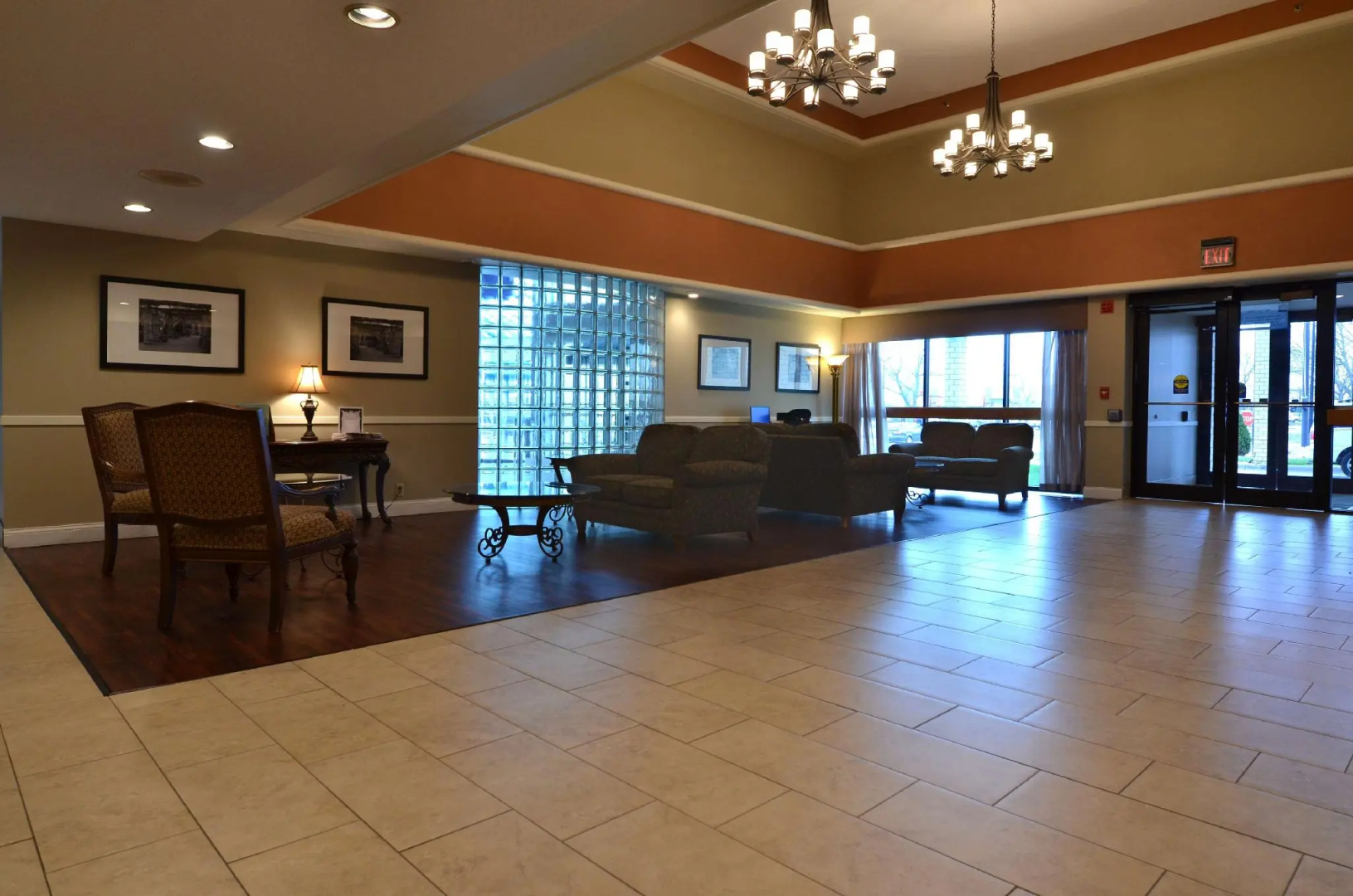 Foto - Best Western East Towne Suites