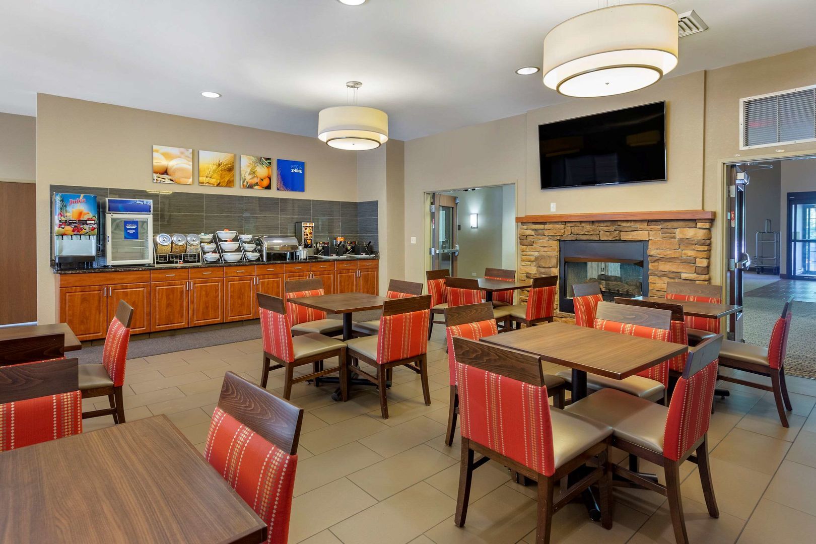 Photo - Comfort Suites Grayslake near Libertyville North