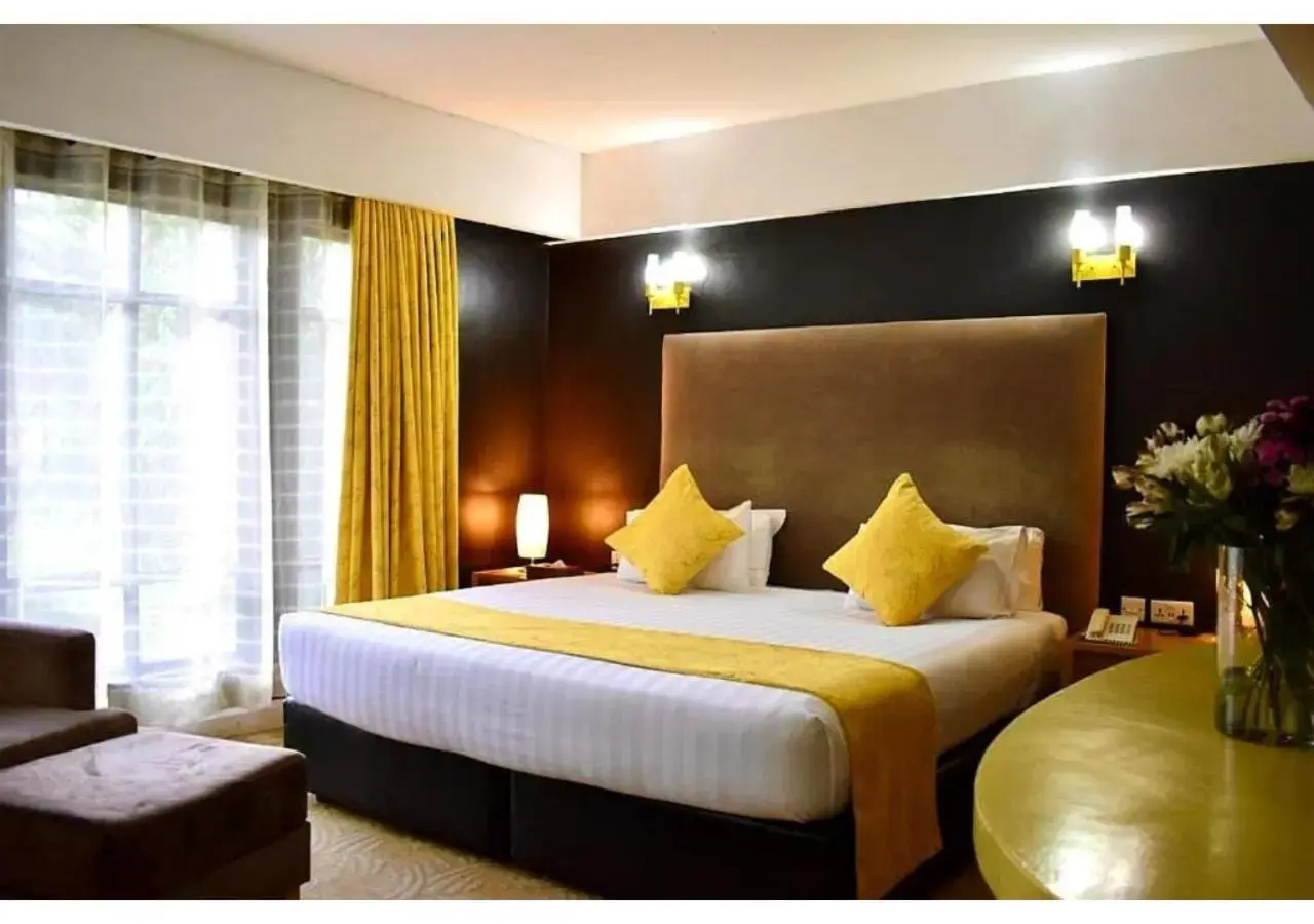 Photo - West Wood Hotel
