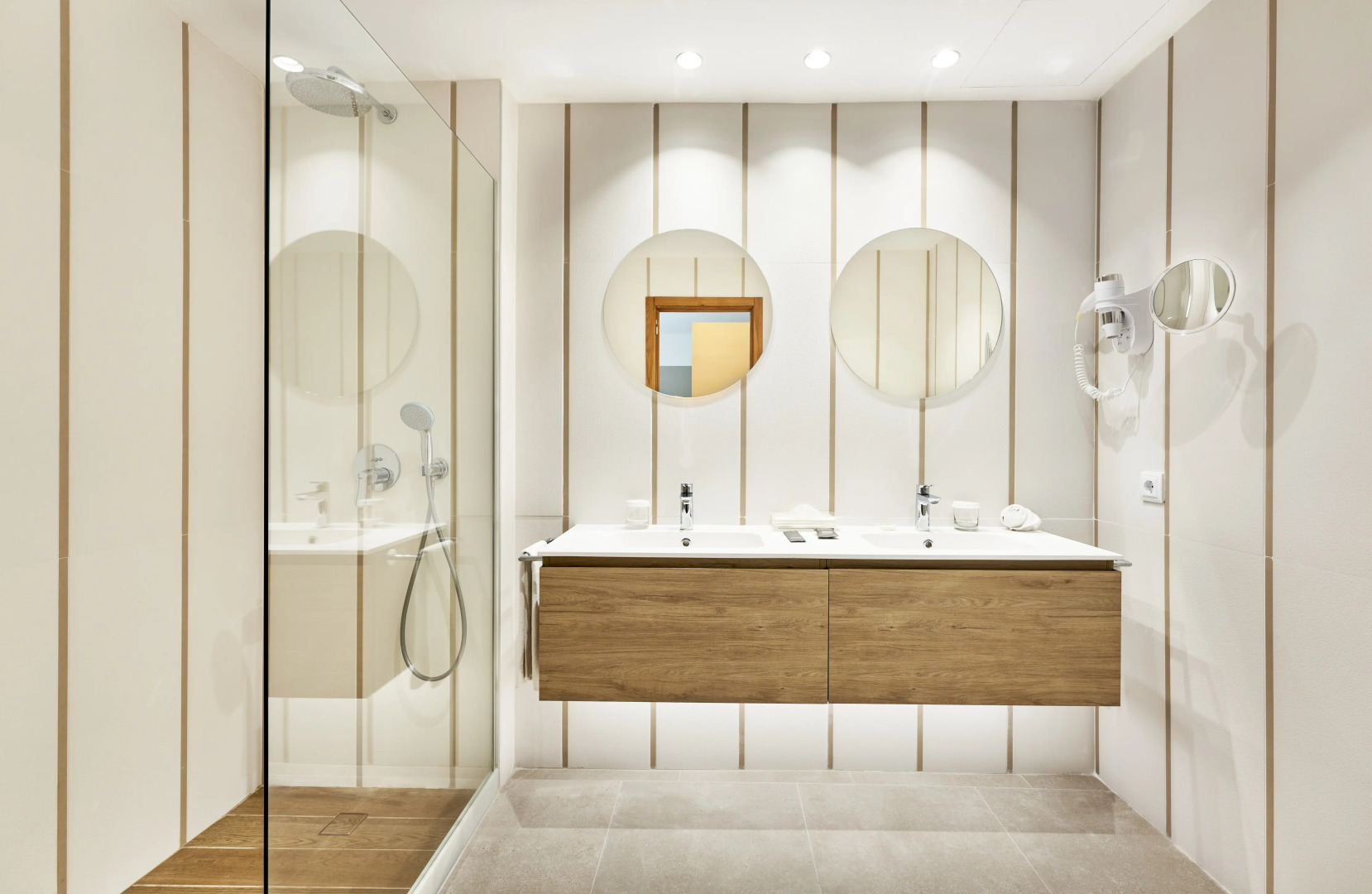 Photo - Hotel & Spa S'Entrador Playa