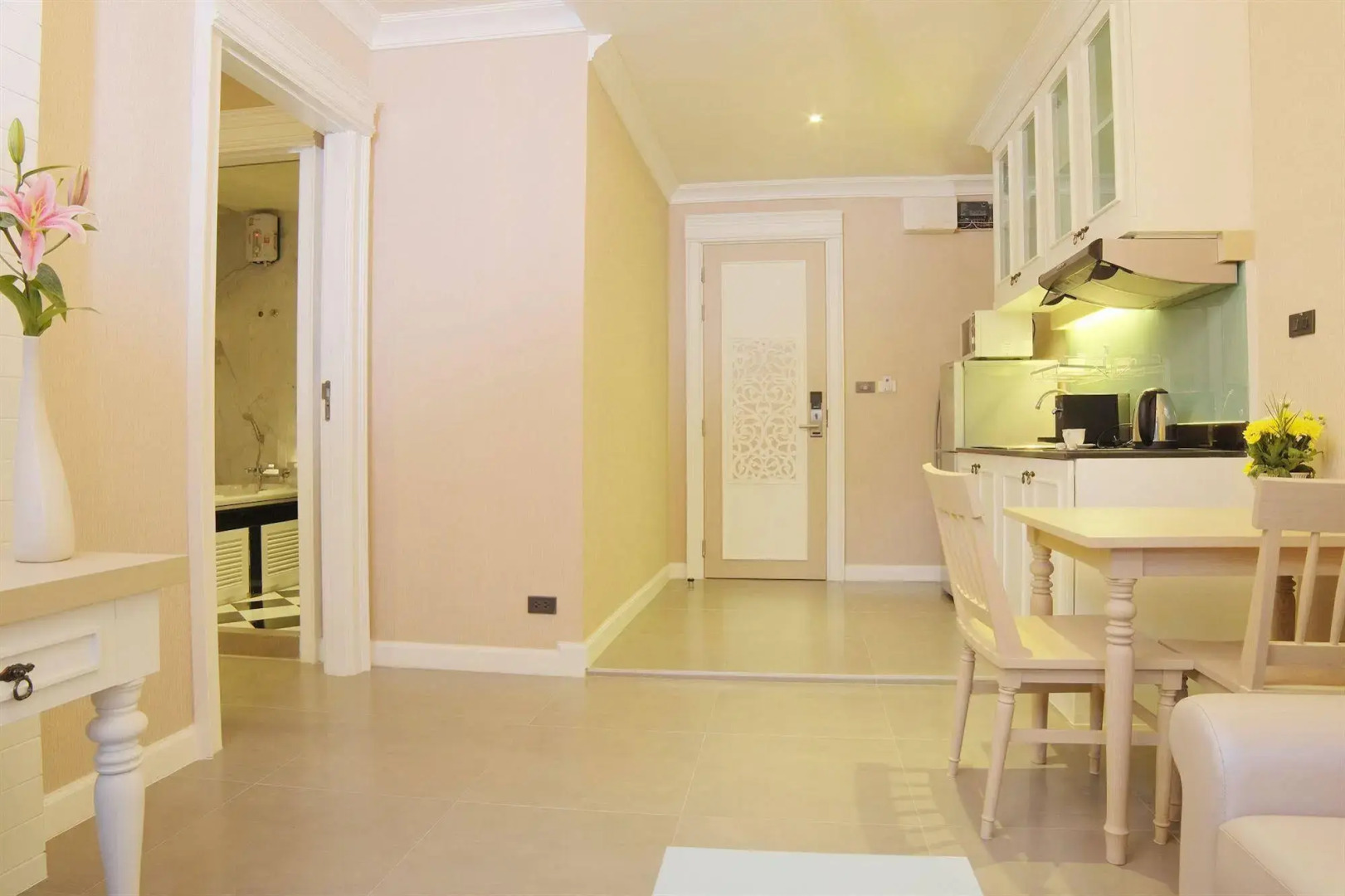 Photo - The Raya Surawong Bangkok