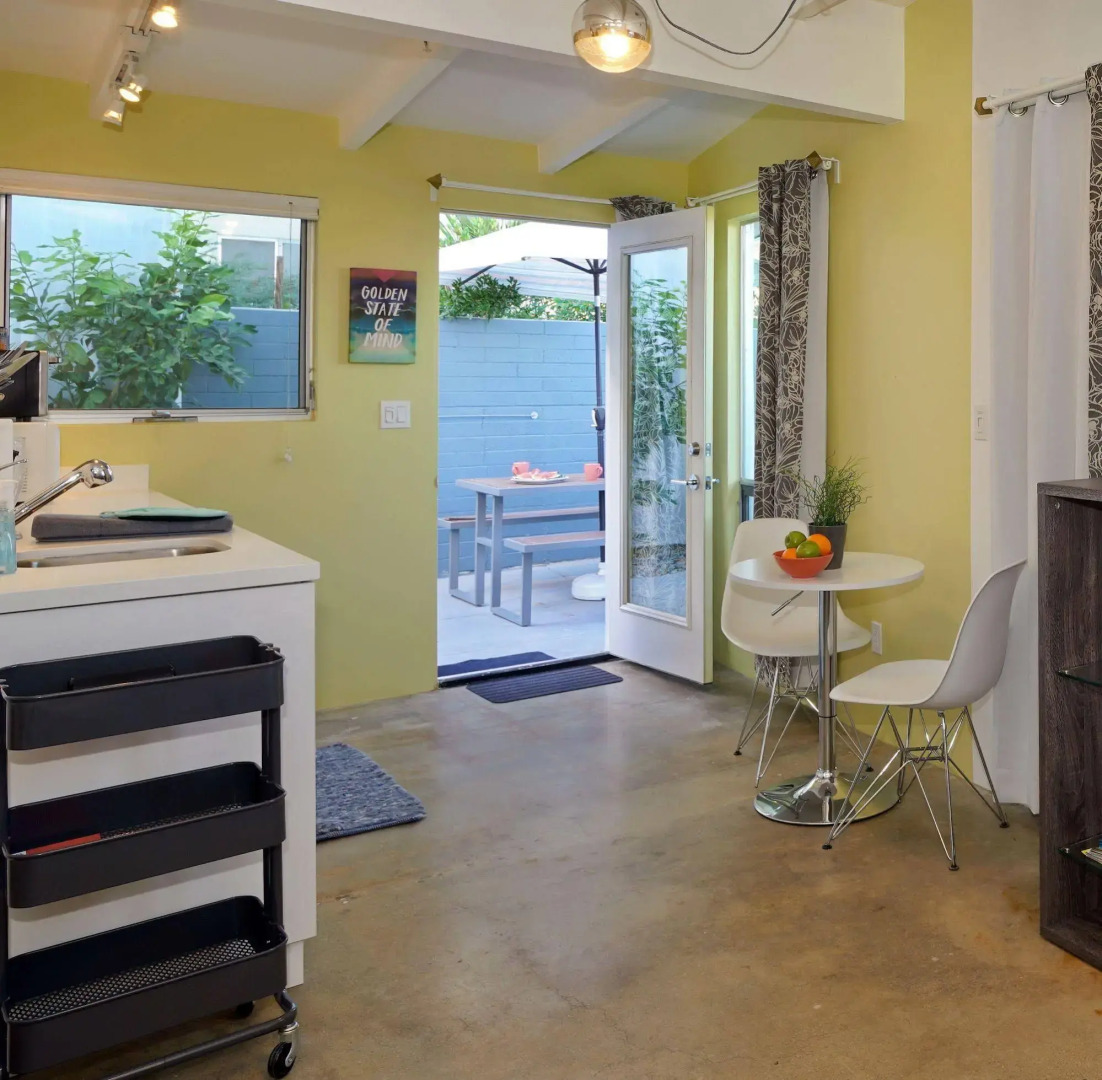 Foto - The Wesley by AvantStay Mid-Century Modern Oasis with Pool