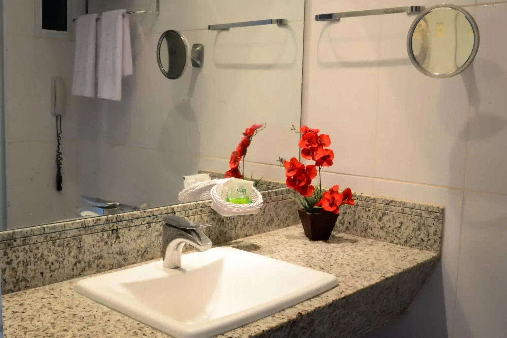 Photo - Real Classic Hotel