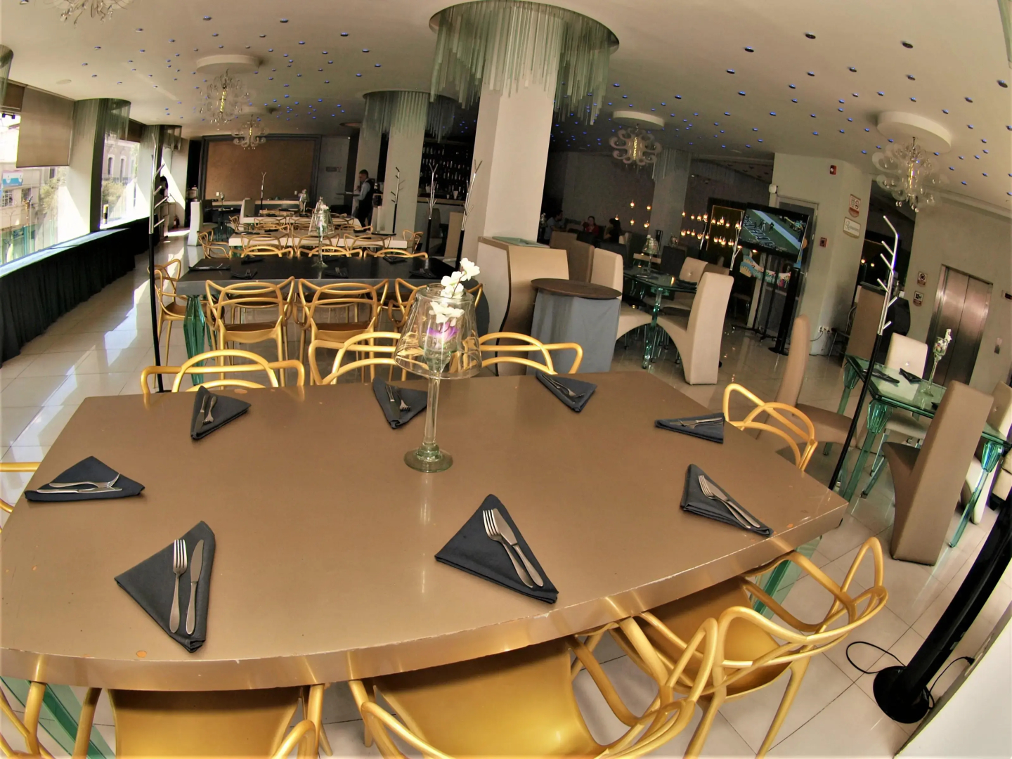 Foto - HVH by Yaxché