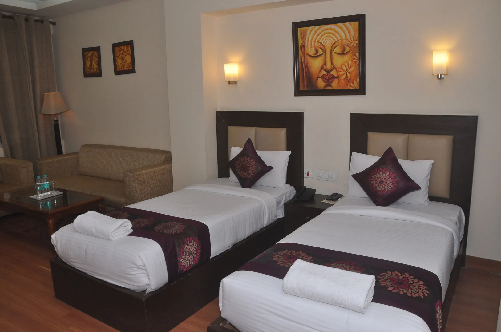 Photo - The Lohmod Premier On Delhi- Gurgaon Expressway Adj Aerocity -With Free Airport Pickup