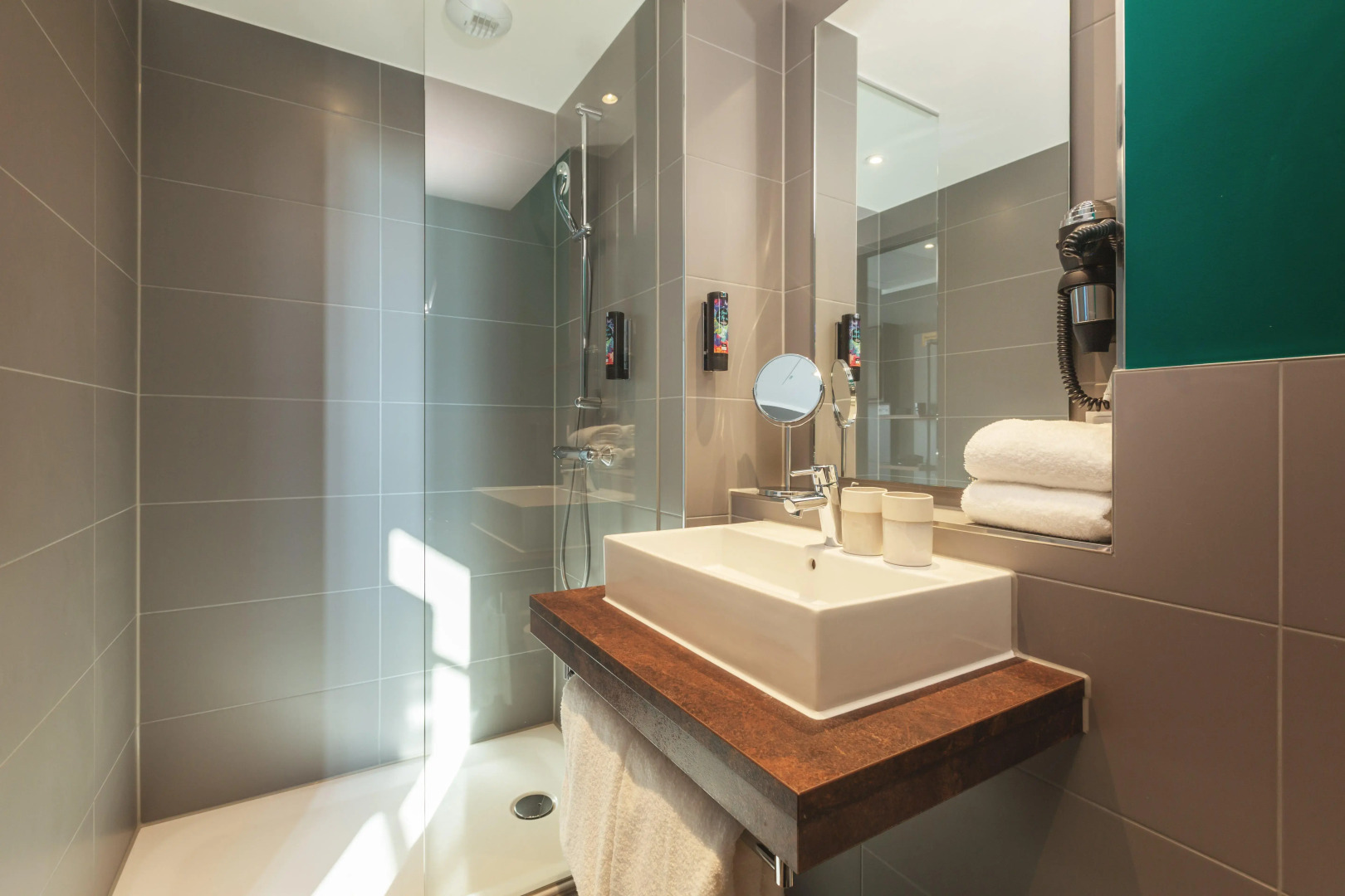 Foto - Holiday Inn - the niu, Bricks Hamburg Eppendorf by IHG