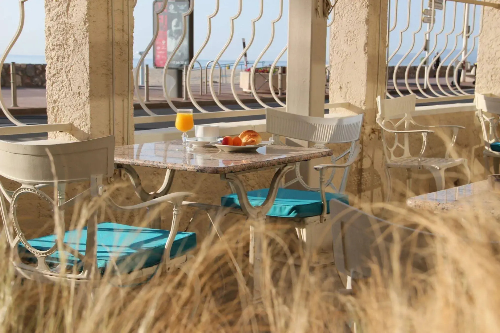 Photo - Hotel Saint Georges, Face à la mer