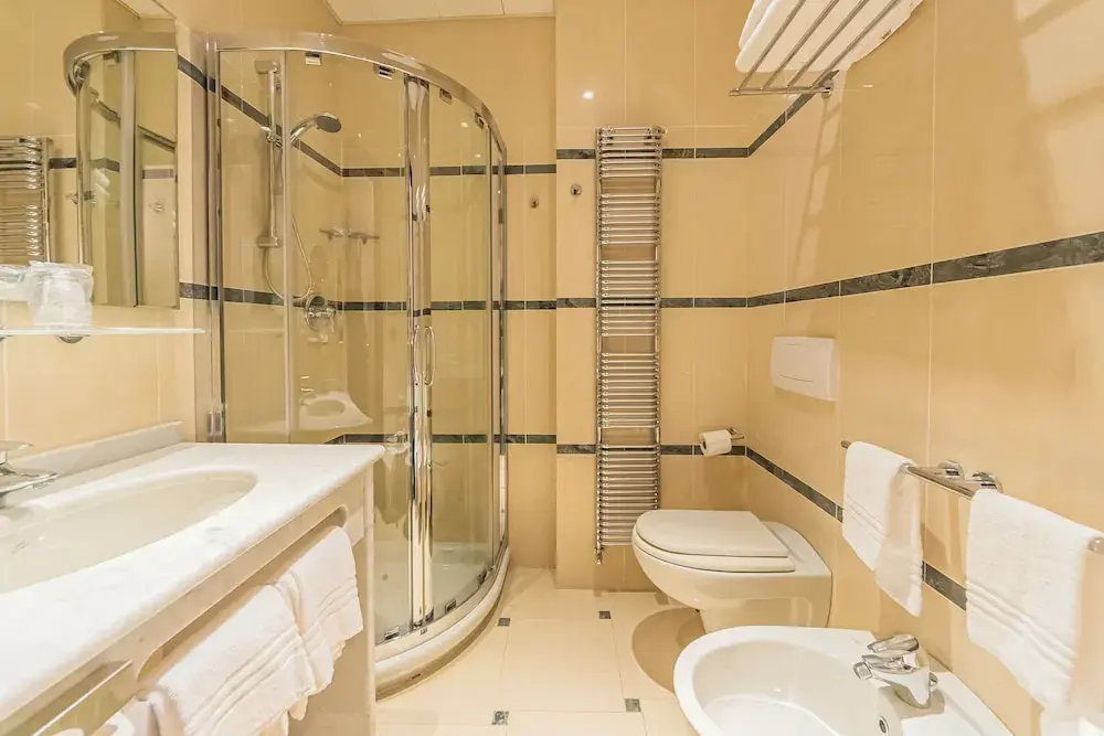 Photo - Dado Hotel International