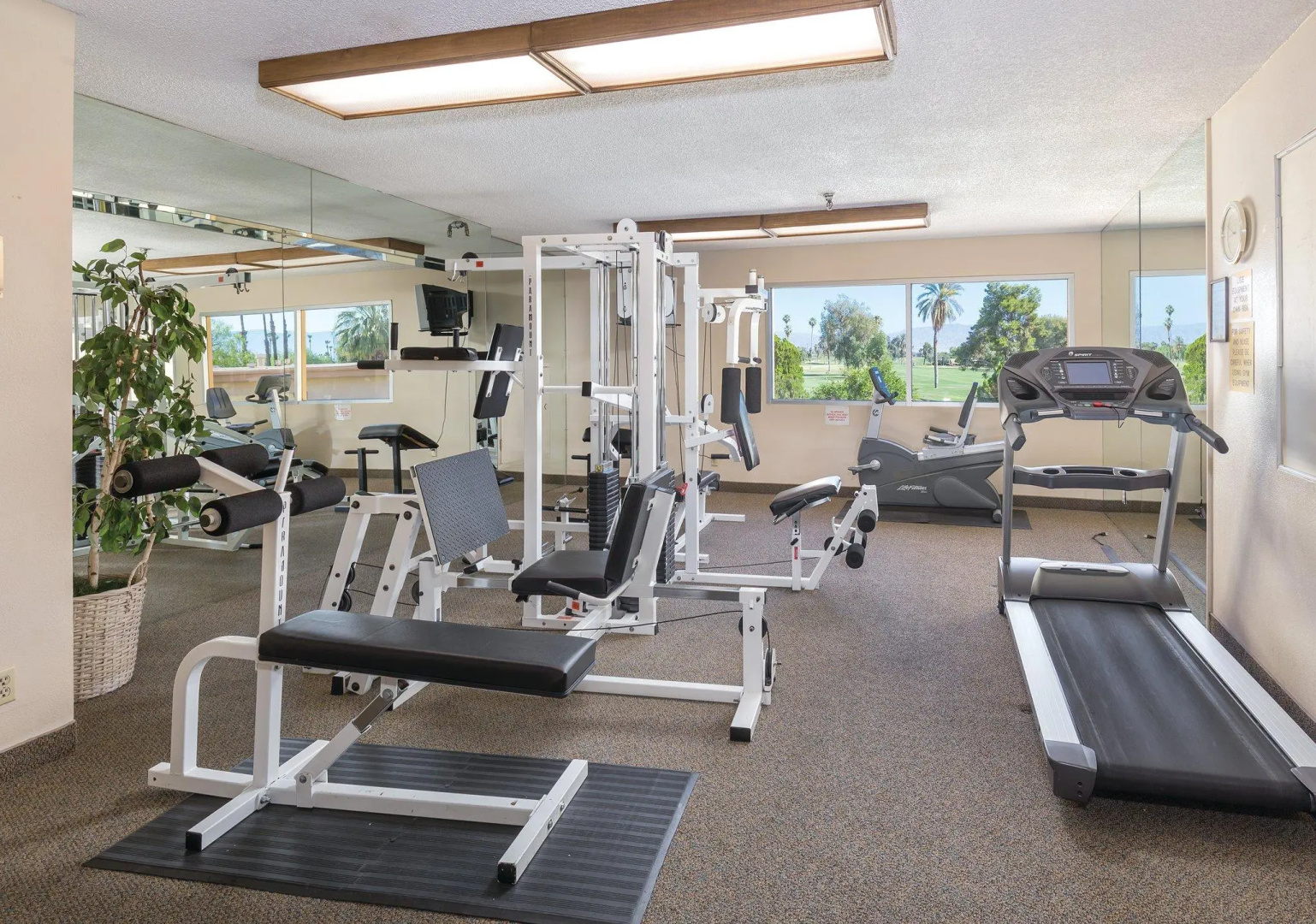 Photo - WorldMark Palm Springs - Plaza Resort and Spa