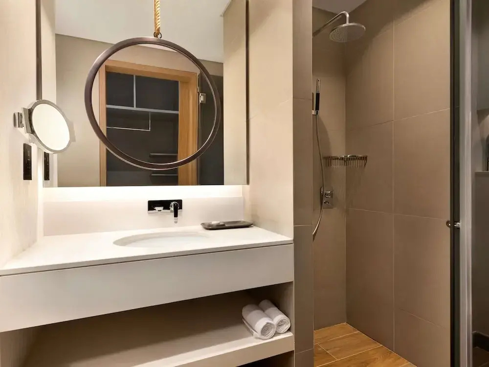 Photo - Mercure Dubai Gold District