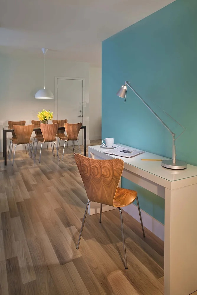 Photo - 1818 Meridian House Apartments and Suites by Eskape Collection