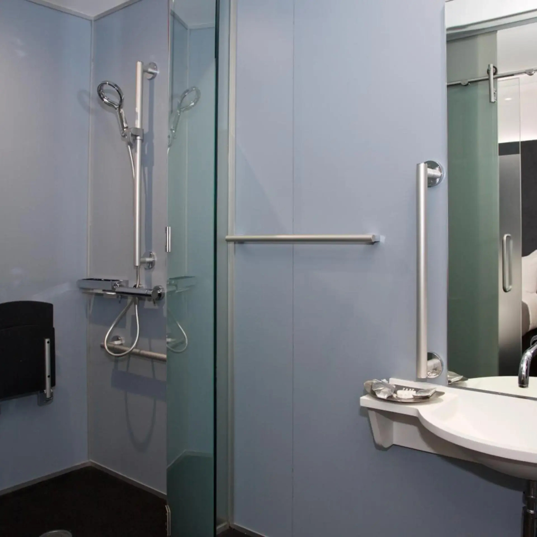 Photo - The Z Hotel Bath