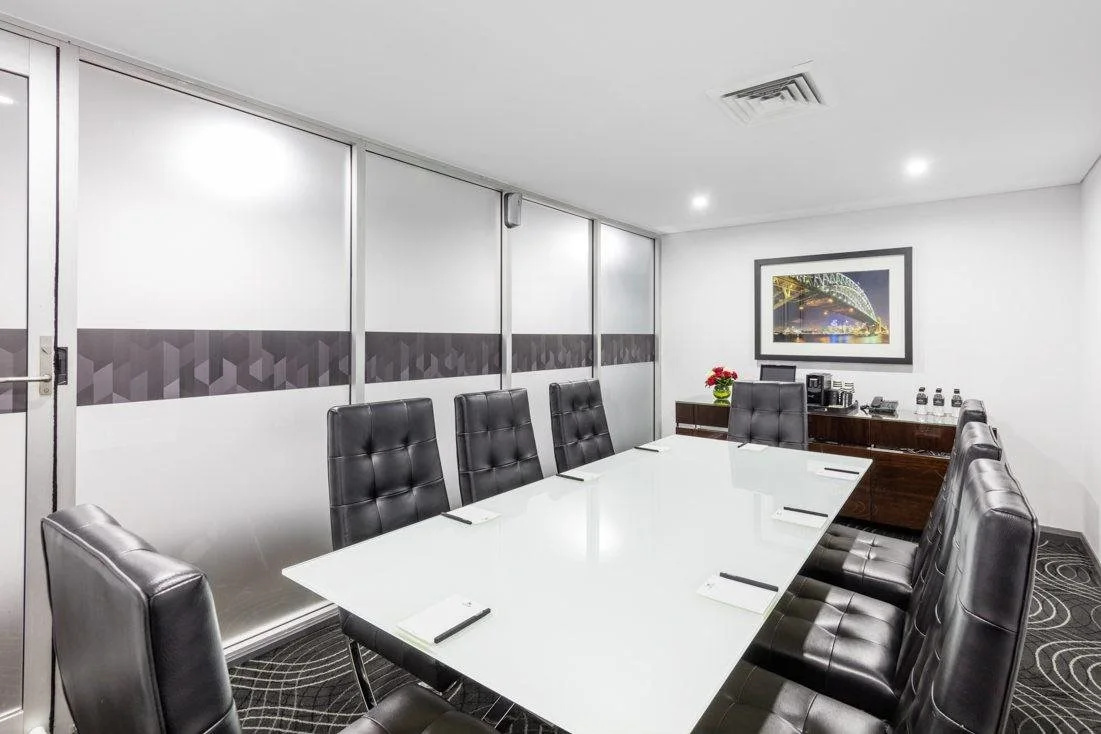 Photo - Meriton Suites World Tower, Sydney