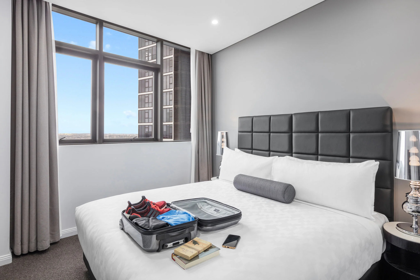 Photo - Meriton Suites Church Street, Parramatta