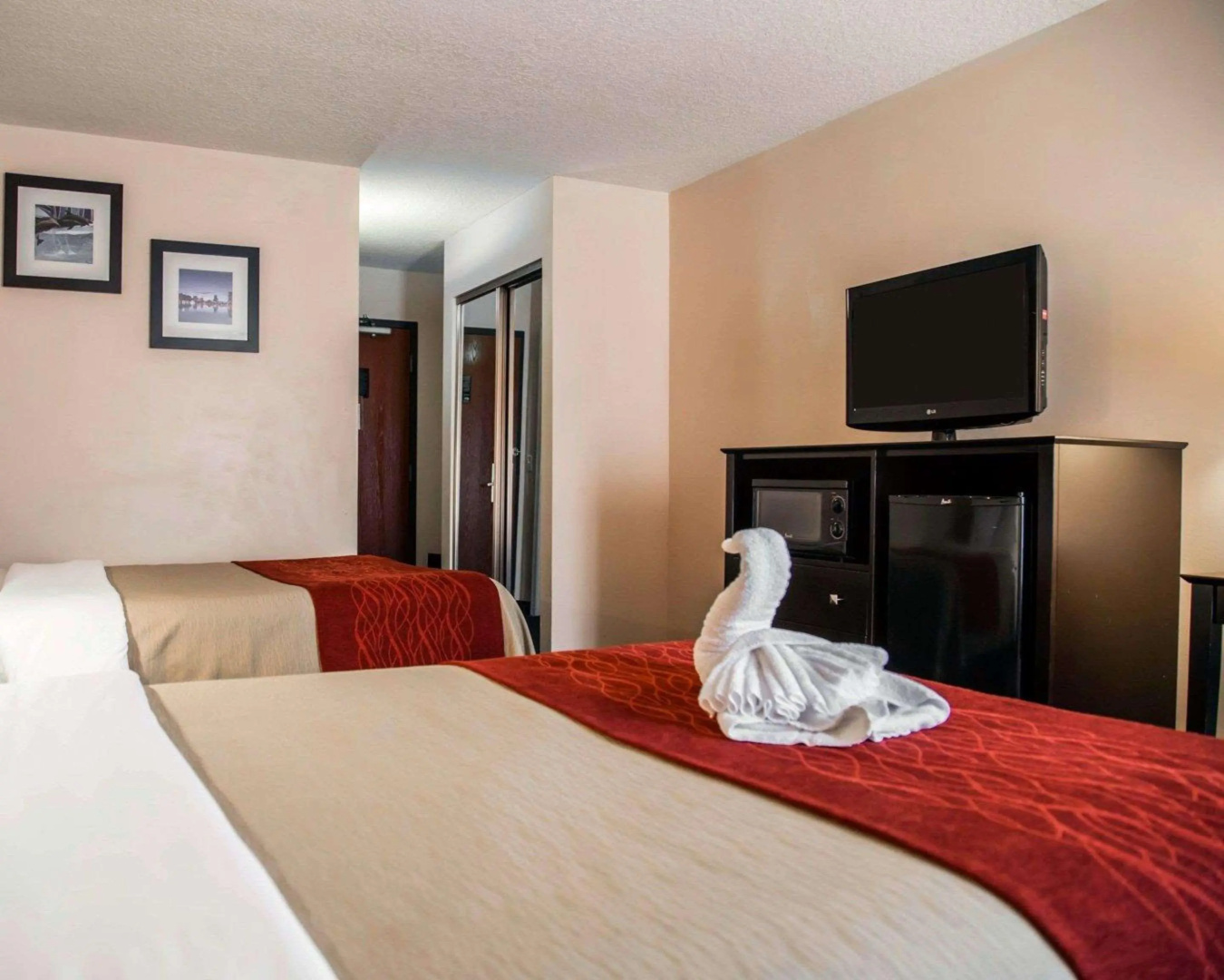 Photo - I-Drive Hotel at Universal