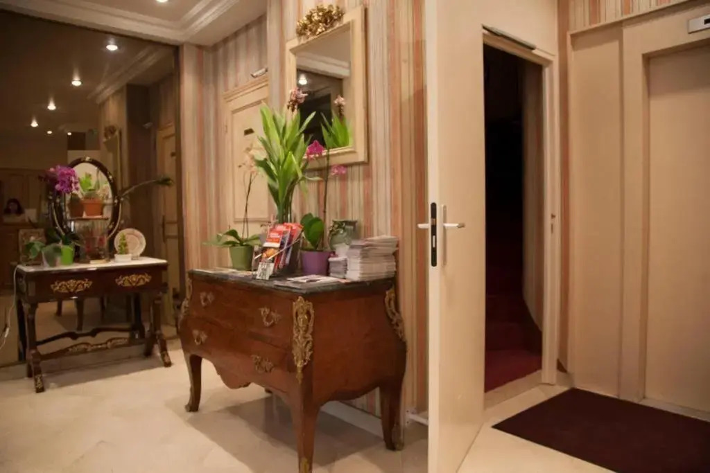 Photo - Hôtel des Pyrénées - Entre Bastille et Nation