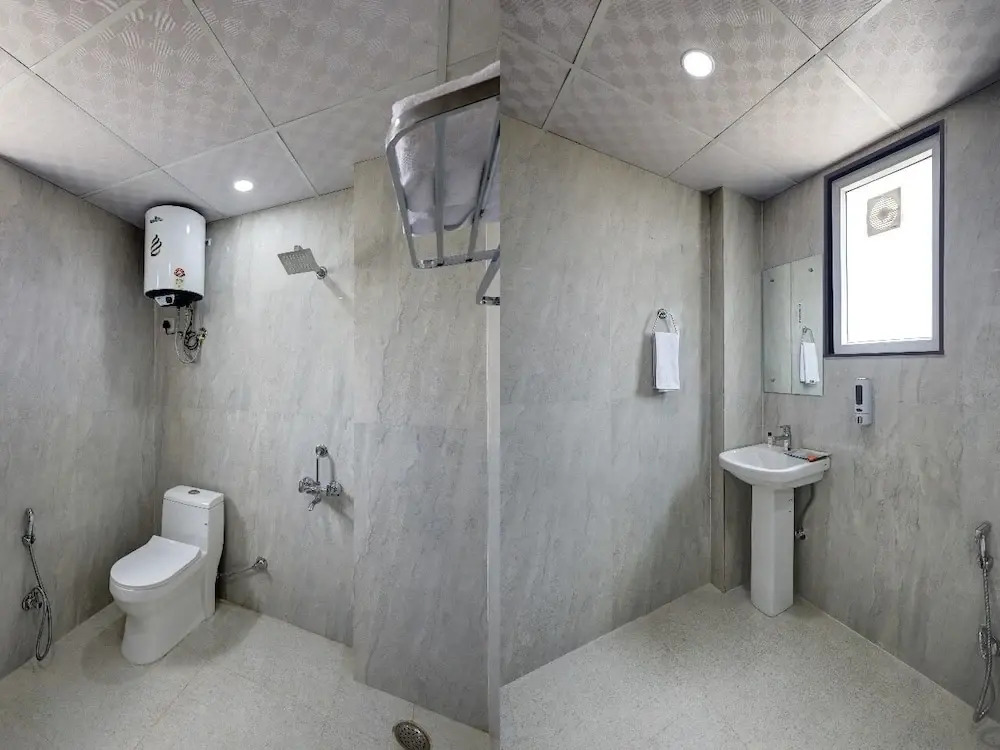 Foto - Hotel The Venice- Near Indraprastha Apollo Hospital