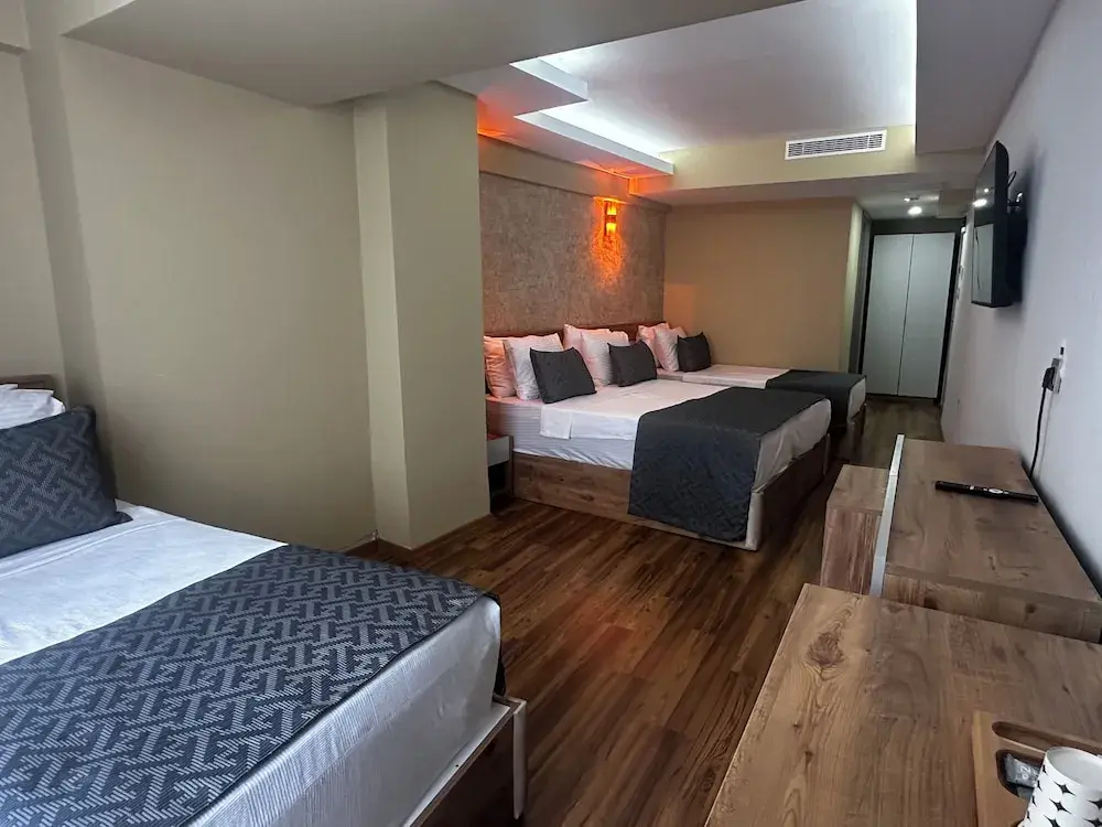 Photo - Özer Palace Hotel