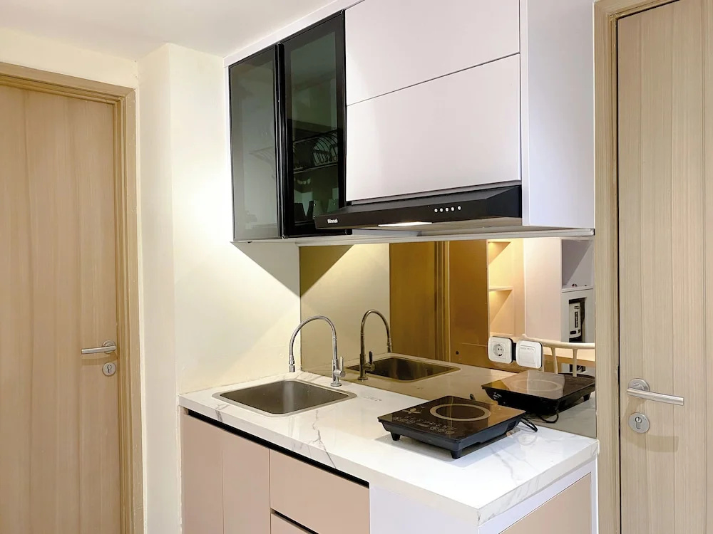 Homey And Good Choice 2Br At Meikarta Apartment
