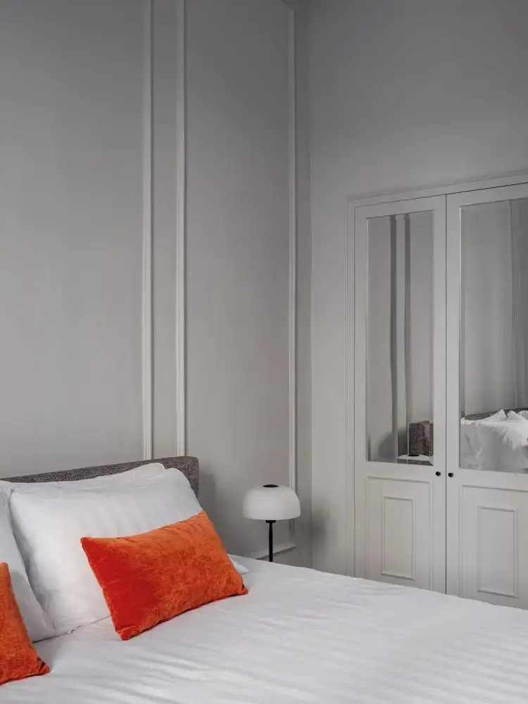 Foto - Golden House Vatican - Rienzo