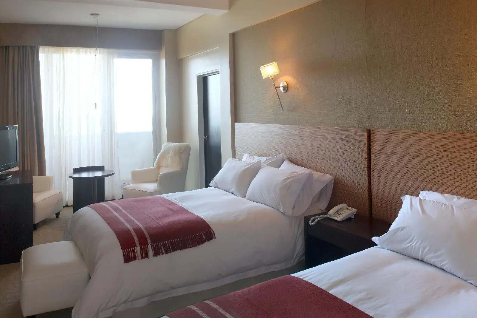 Photo - Rayentray Grand Hotel