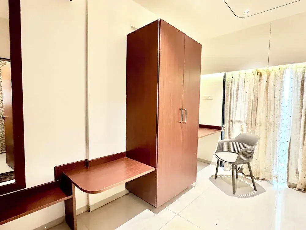 Foto - StayBird - Azure Suites, Business Hotel