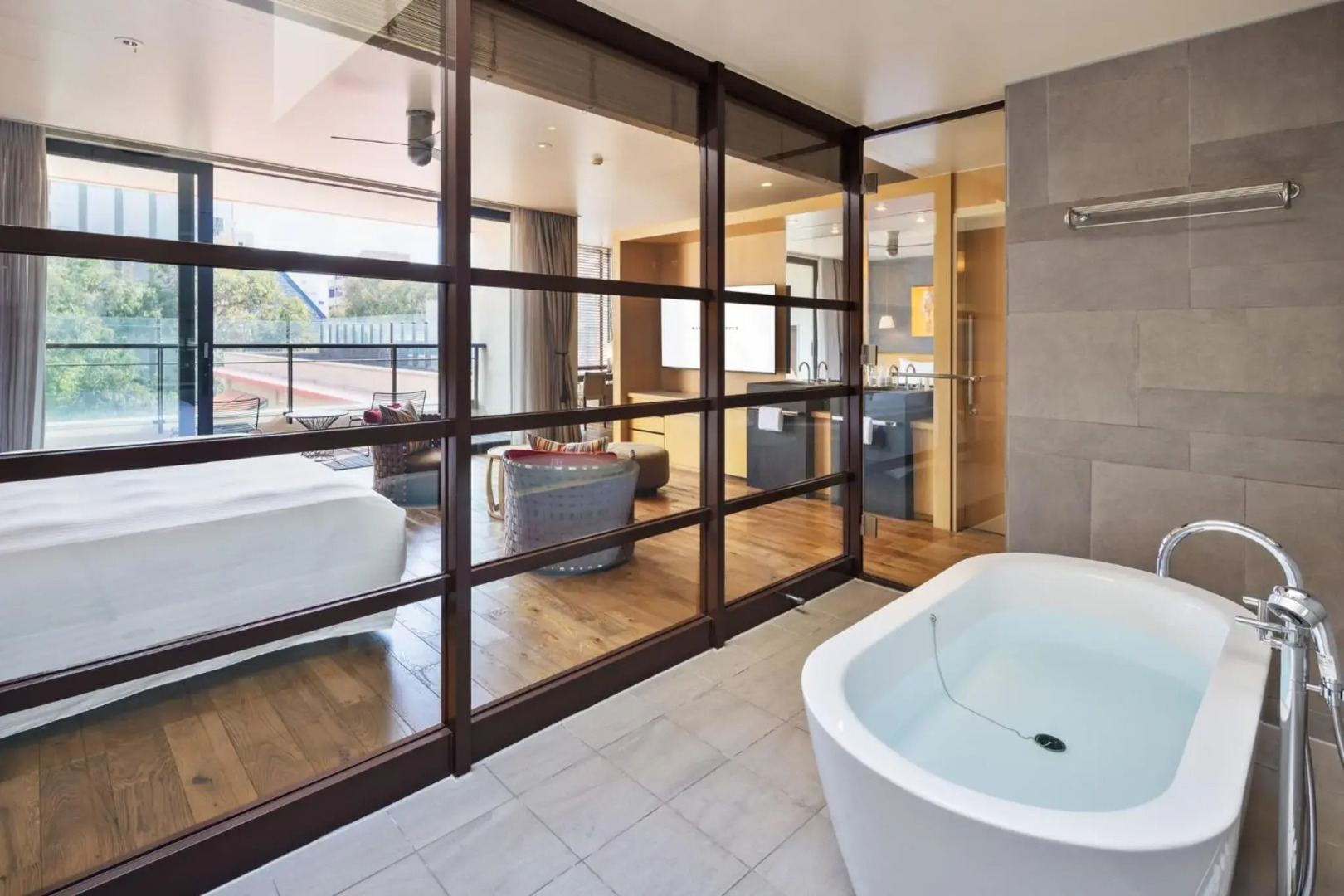 Foto - With The Style Fukuoka