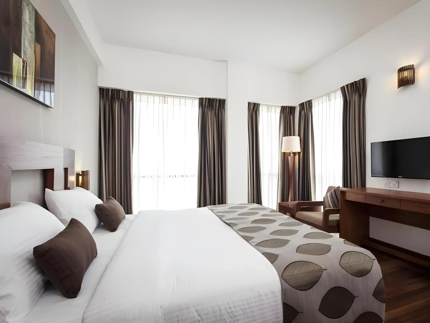 Photo - The Ocean Colombo - Guaranteed Sea View Rooms