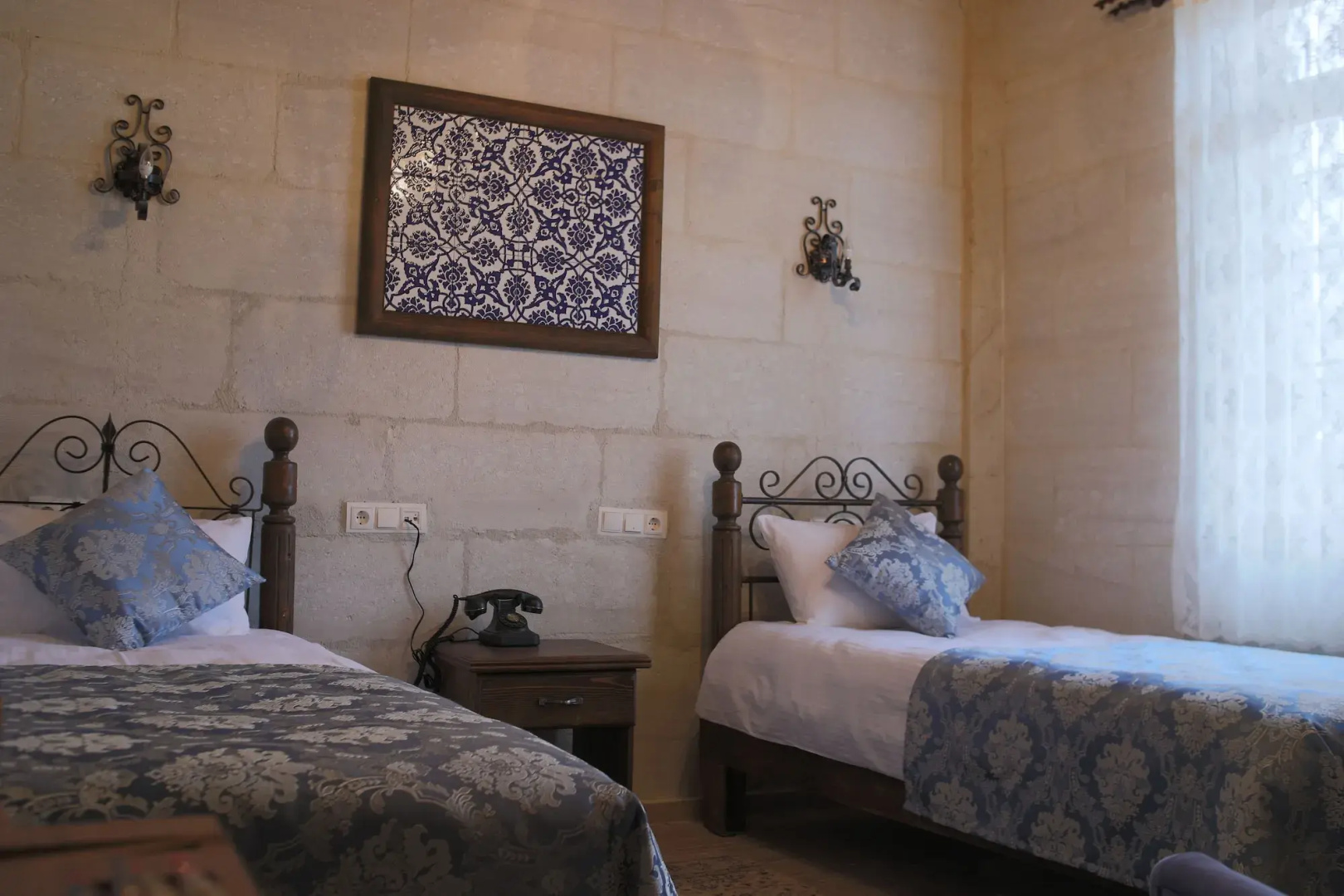 Foto - Caravanserai Inn Hotel