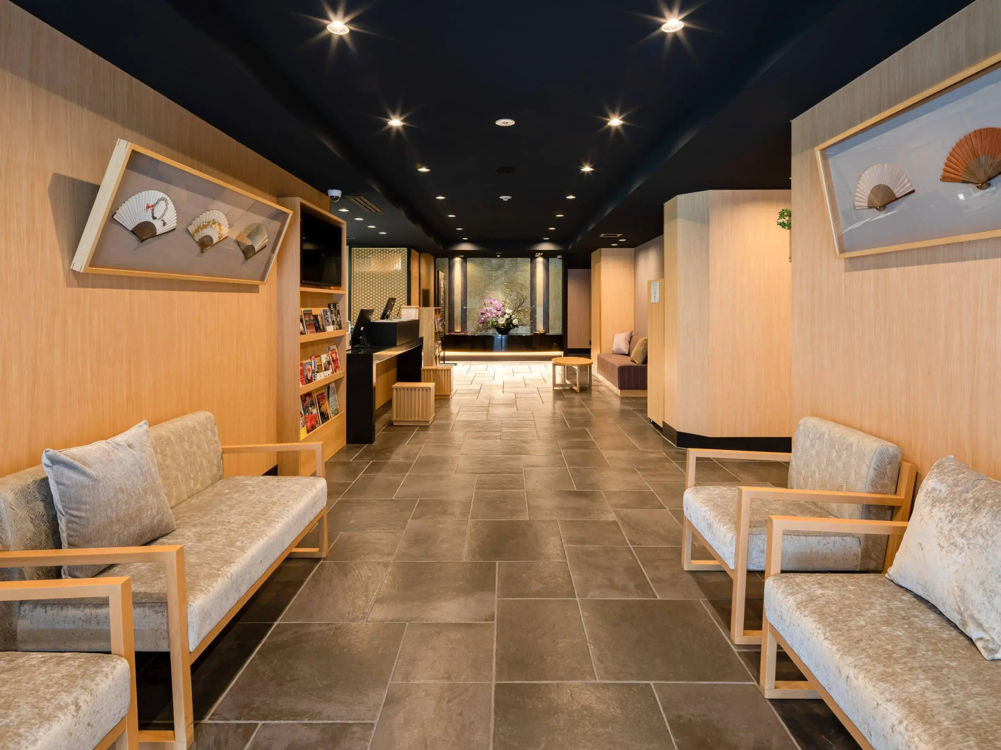 Photo - Comfort Inn Kyoto Shijokarasuma