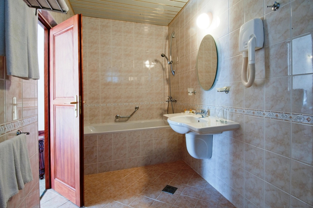 Photo - Mercury Hotel- All Inclusive