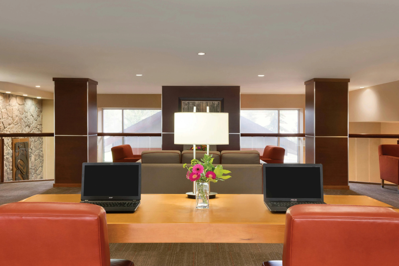 Foto - Four Points by Sheraton Victoria Gateway