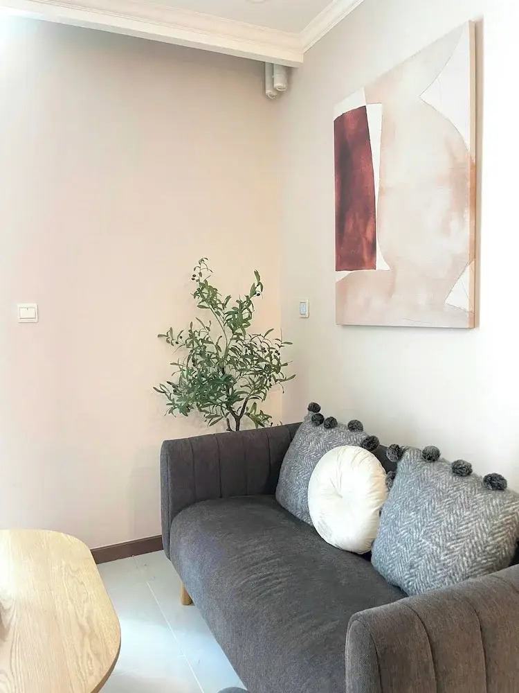 Photo - Landmark 81 and Landmark 6