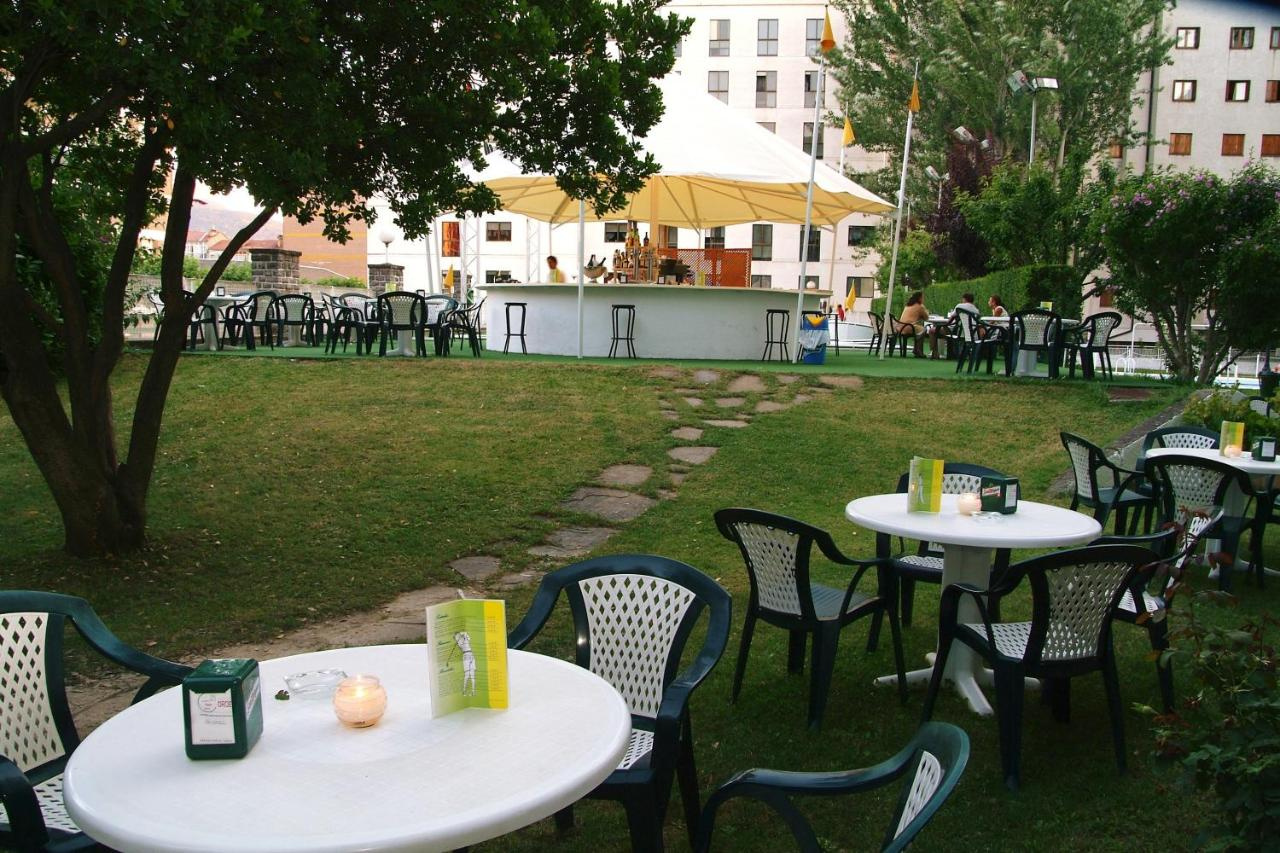 Photo - Gran Hotel De Jaca