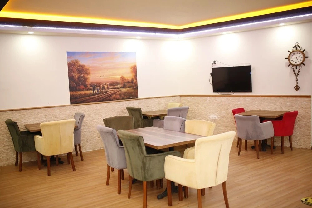 Photo - Ozhan Hotel
