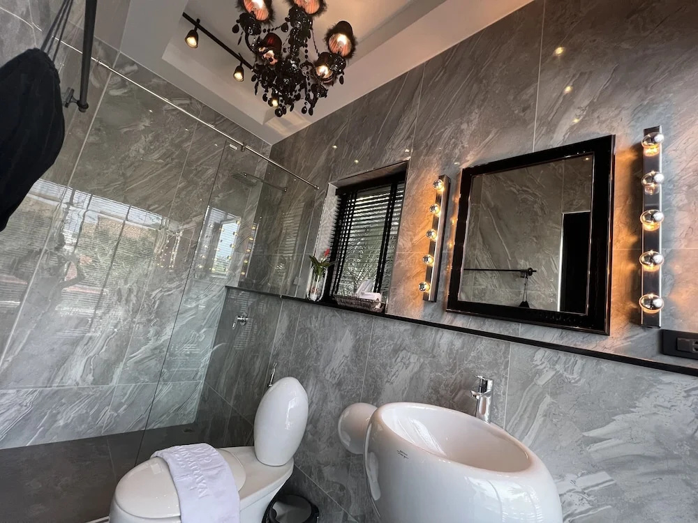 Foto - ART Pool Villa Pattaya 8 Bedroom Grand DELUXE