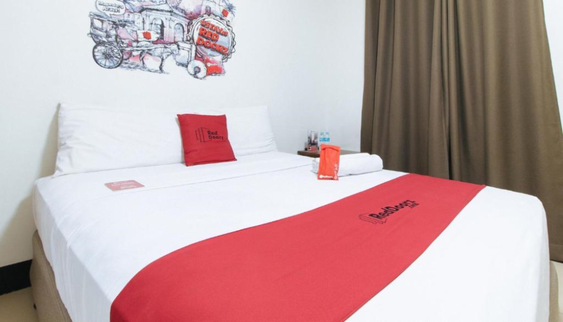 Photo - RedDoorz Plus at EDSA Congressional