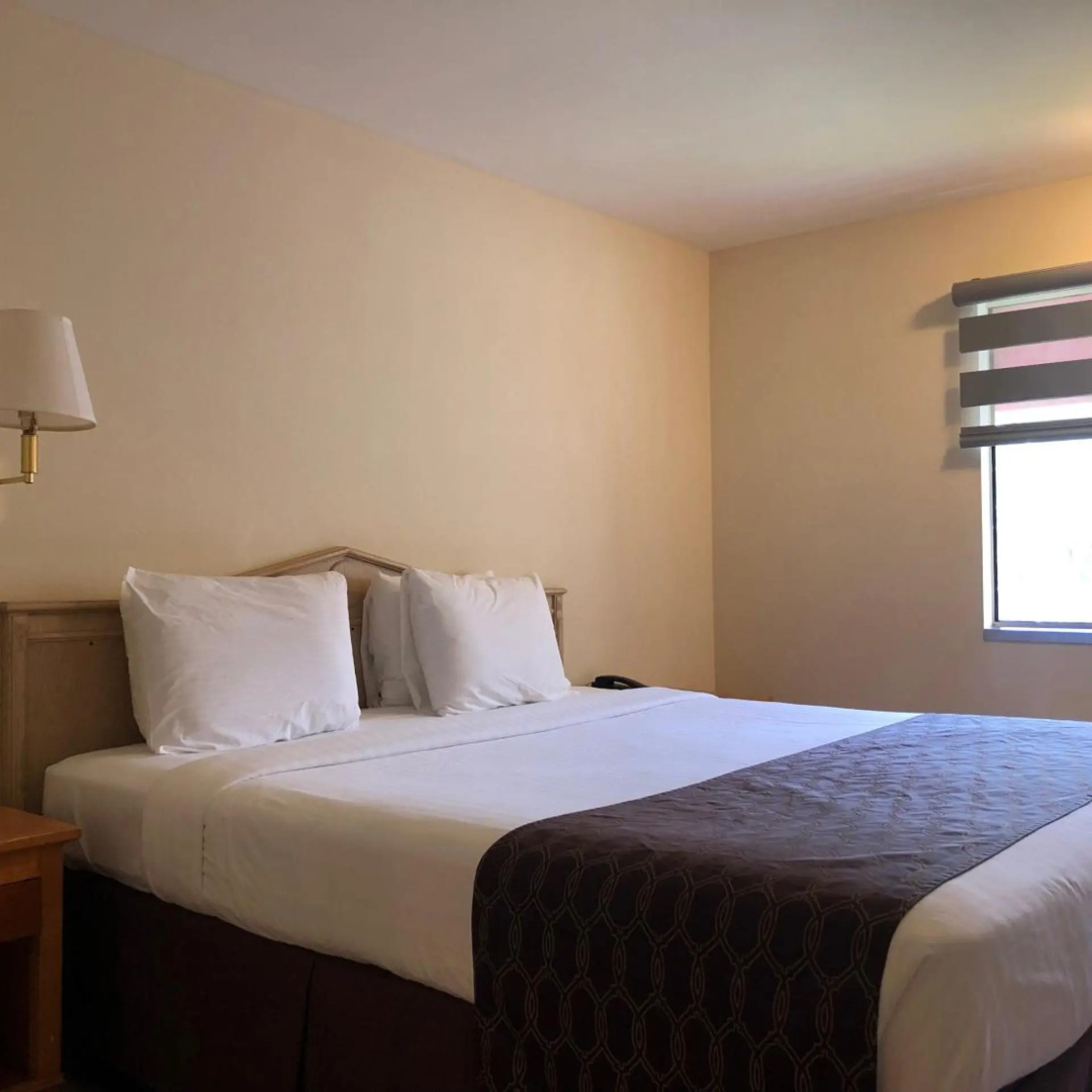 Photo - Rotex Western Inn